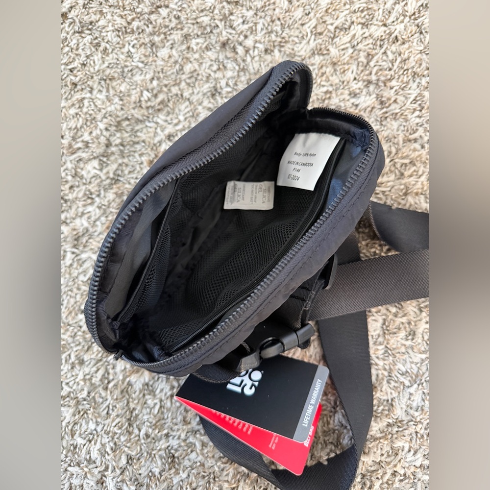 NFL LA Rams Black Belt Bag - Picture 6 of 6